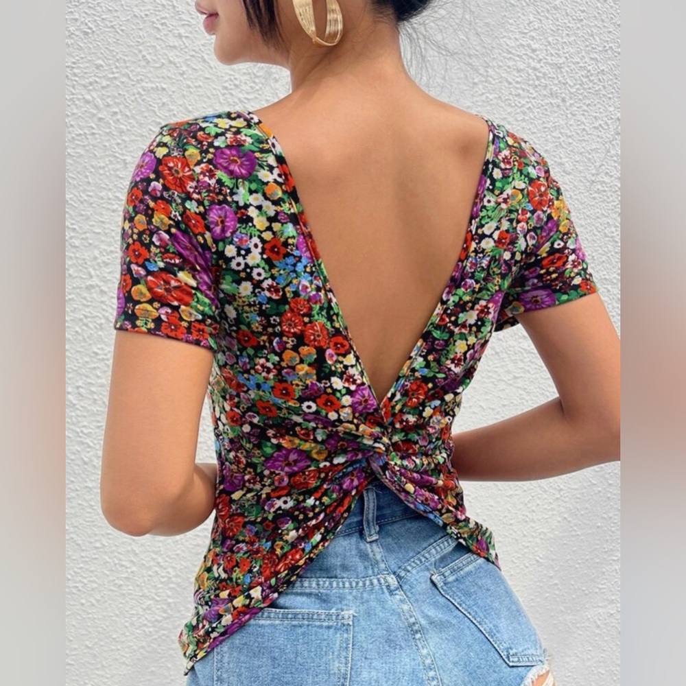 Super cute open back blouse